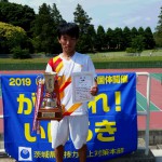 男子優勝　津島選手